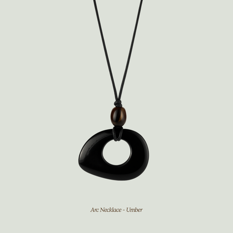 Arc Necklace
