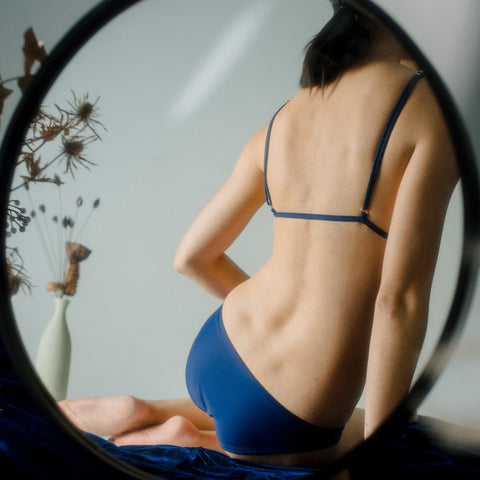 Renee Bottom - Midnight - align swim